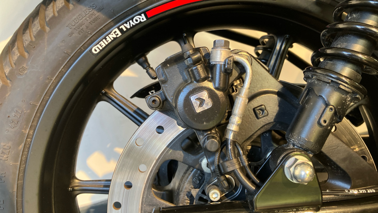 Royal Enfield Hntr 350 Rebel Red (23MY)